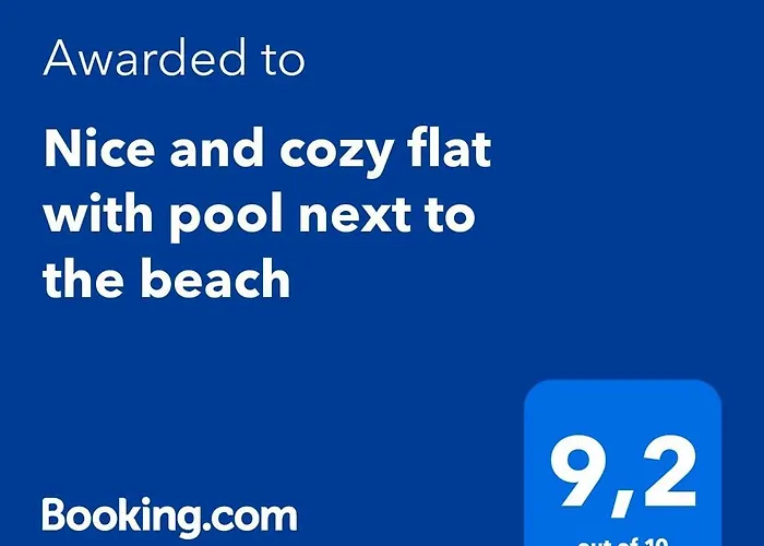 Nice And Cozy Flat With Pool Next To The Beach